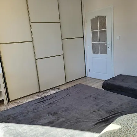 Apartmán Pleasant, Quiet, Sunny 1 Bedroom Liptovsky Mikulas